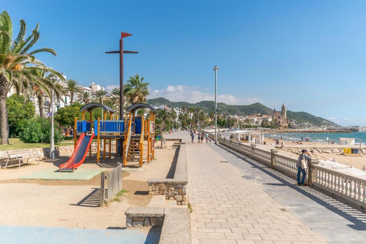 Estrella De Mar Sitges Apartment Bagian luar foto